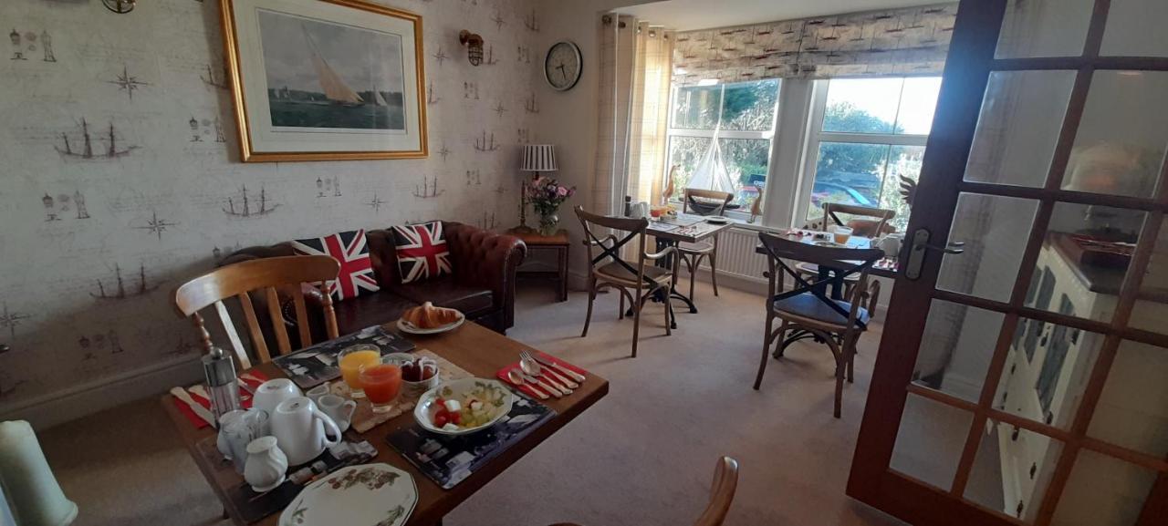 Little Orchard House Bed & Breakfast Salcombe Dış mekan fotoğraf